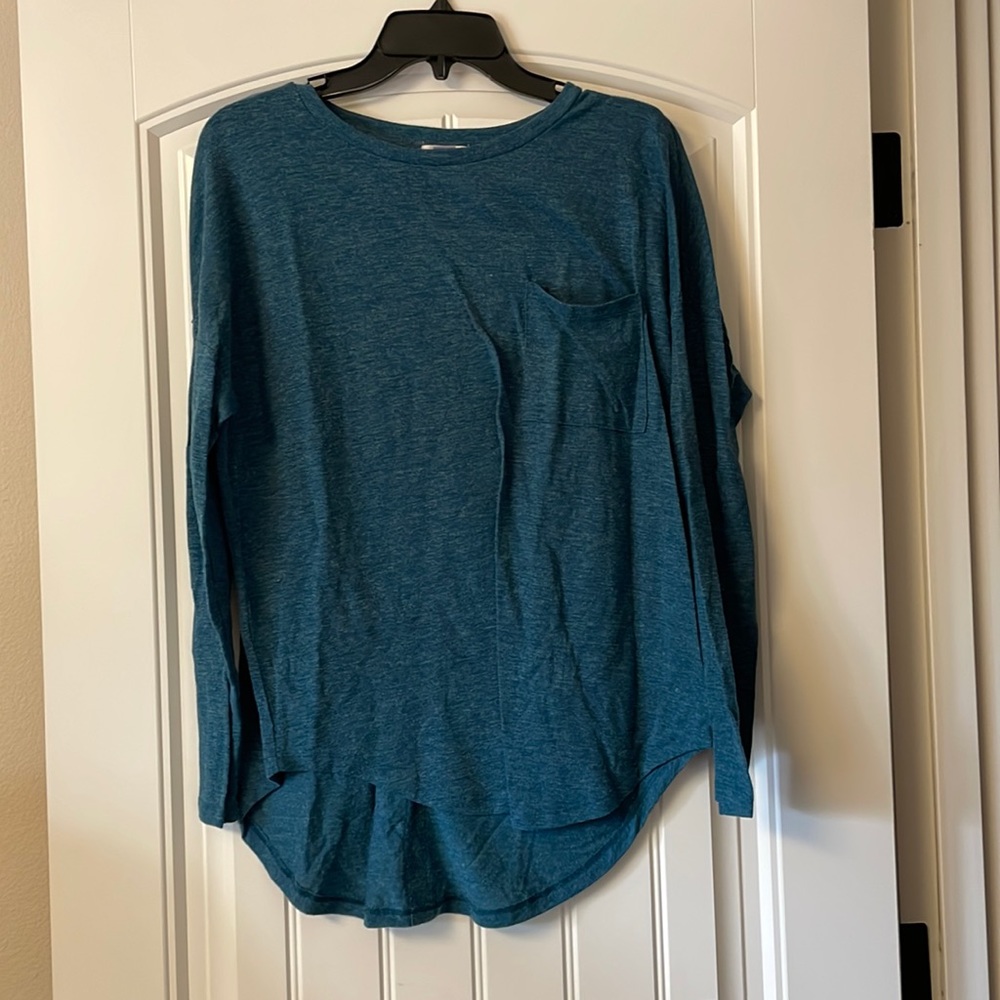 Old Navy long sleeve. Medium.